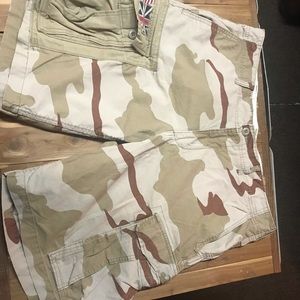 Ralph Lauren Denim and Supply men’s 36 shorts.